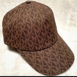 Michael Kors Logo hat